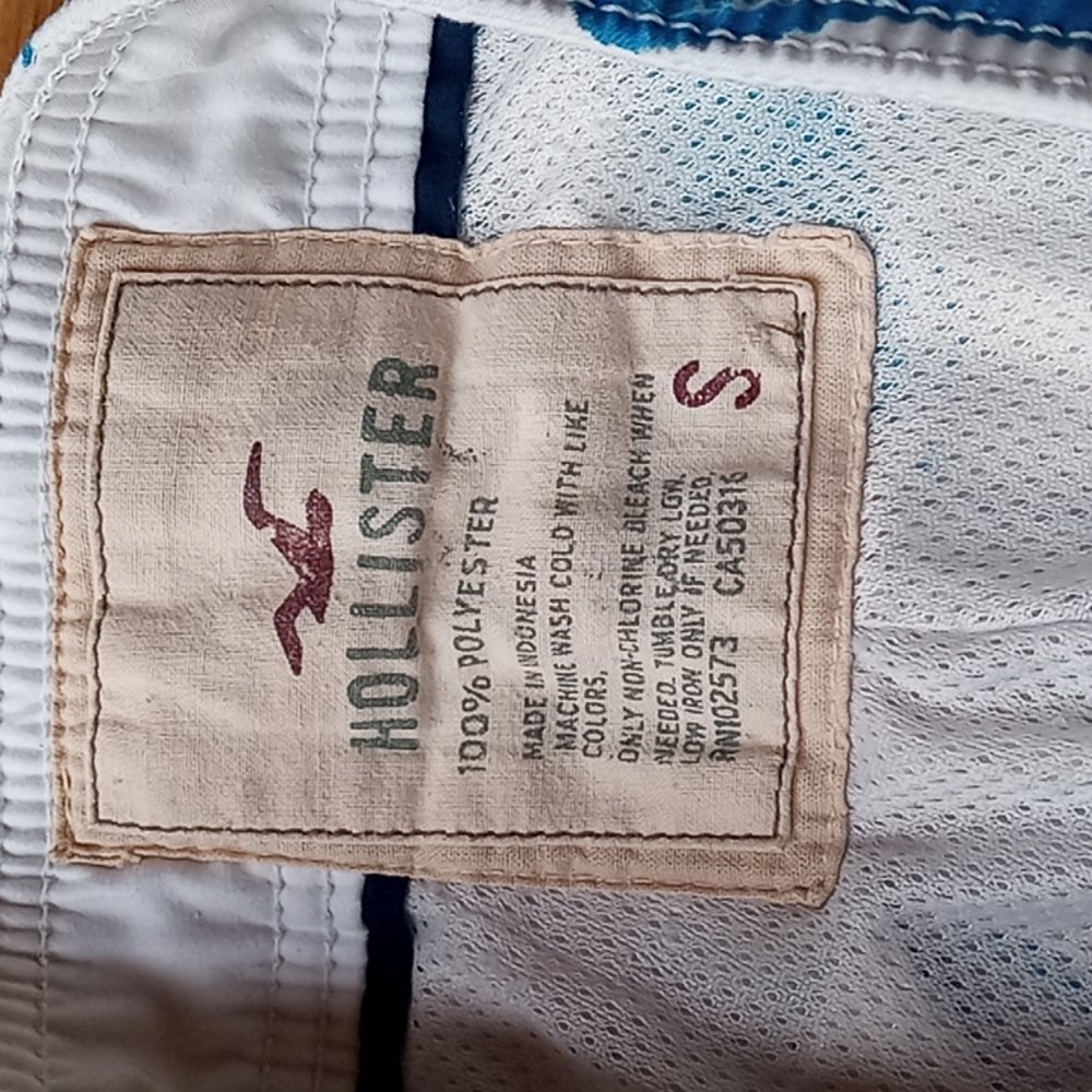 Hollister swim trunks - Picture 2 of 3